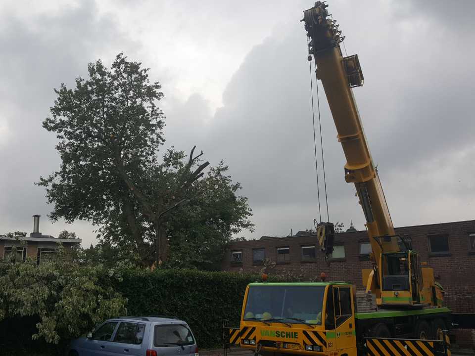RT-Stormschade-Hilversum-1